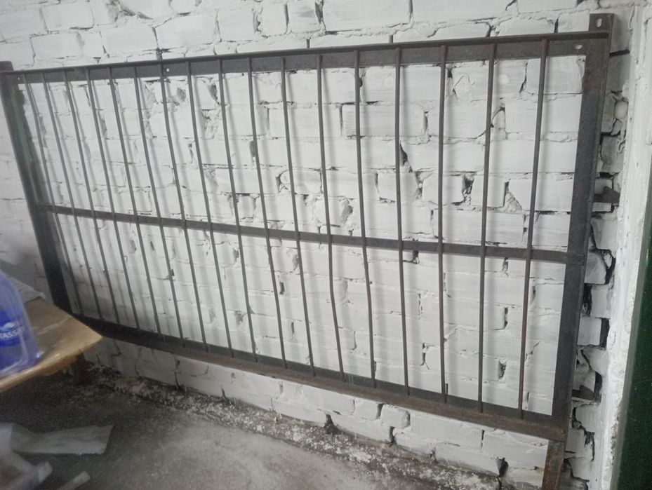 Продам решетки 2 штуки