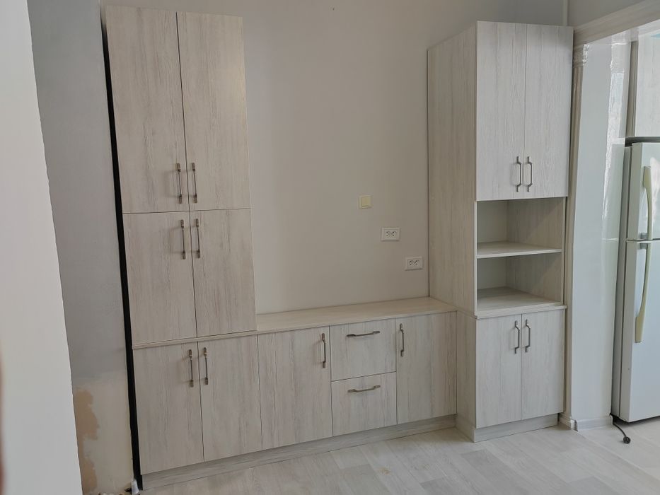 Качественная корпусная и мягкая мебель