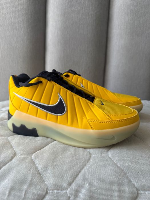 38 Nike LeBron маратонки