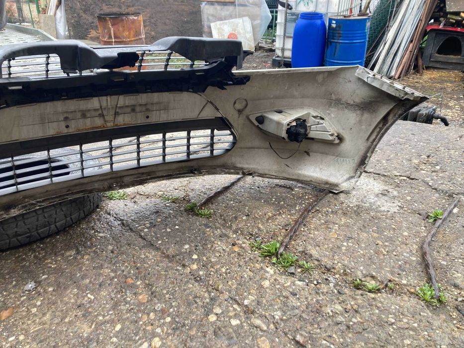 Bara Fata Ford Focus 2 Proiectoare Gri Argintiu