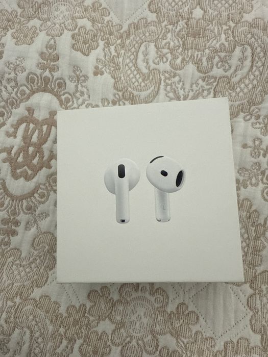 Новые Наушники- AirPods 4