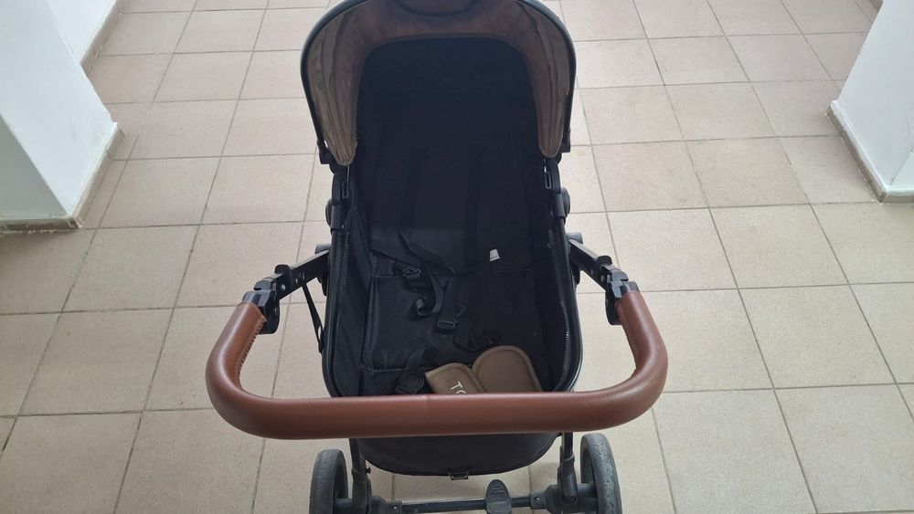 Продам коляску Tomix