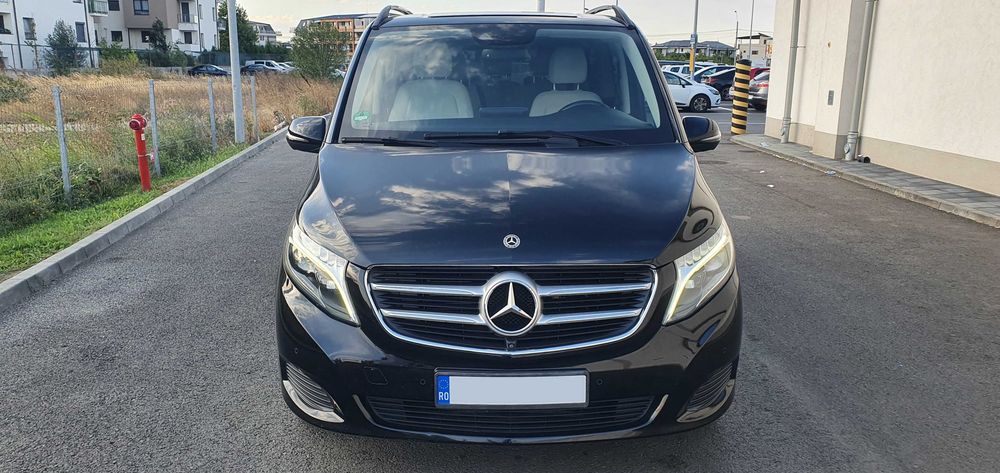 Inchiriere auto 6+1, Van 7 locuri cu sau fara sofer