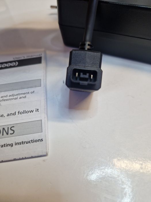 Incarcator bicicleta electrica Shimano Steps EC-E6000 4A