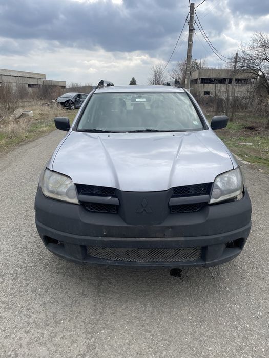 Mitsubishi Outlander 2.0i Митсубиси Аутлендер 2.0и на части!!