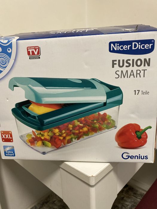 Tocator de legume Fusion Smart 17 piese