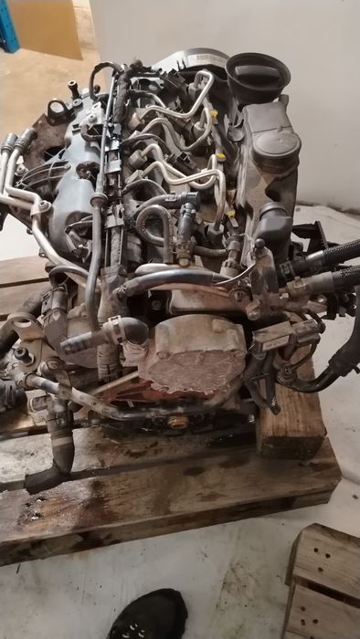 Двигател Ауди А4 б8 а5 8т а6 ц6 4ф / Audi a4 b8 a5 8t a6 c6 4f 2.0 TDI 170 CAHA