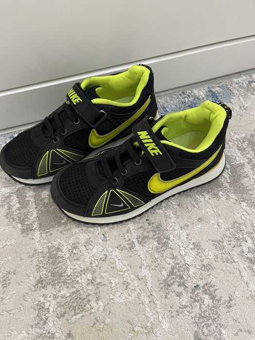 Кроссовки для мальчика