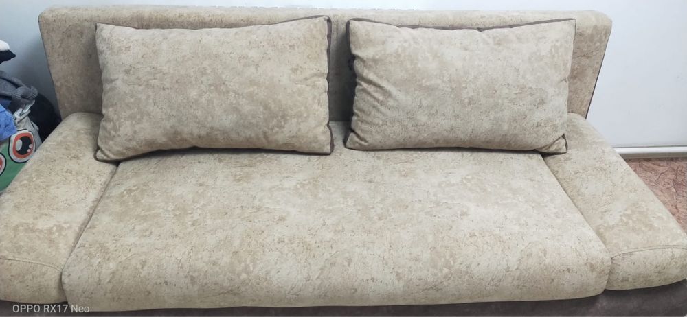 Продам диван не дорого