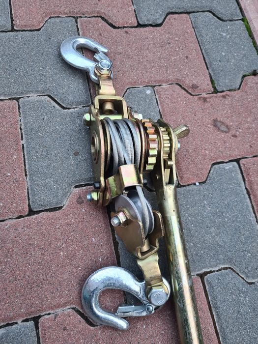 Troliu manual 3 tone macara 2 carlige