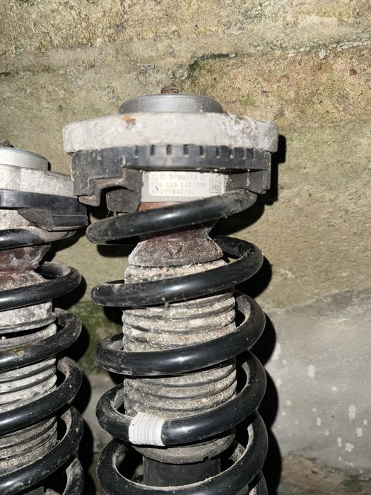 Предни амортисьори от BMW F10 520D 2бр.