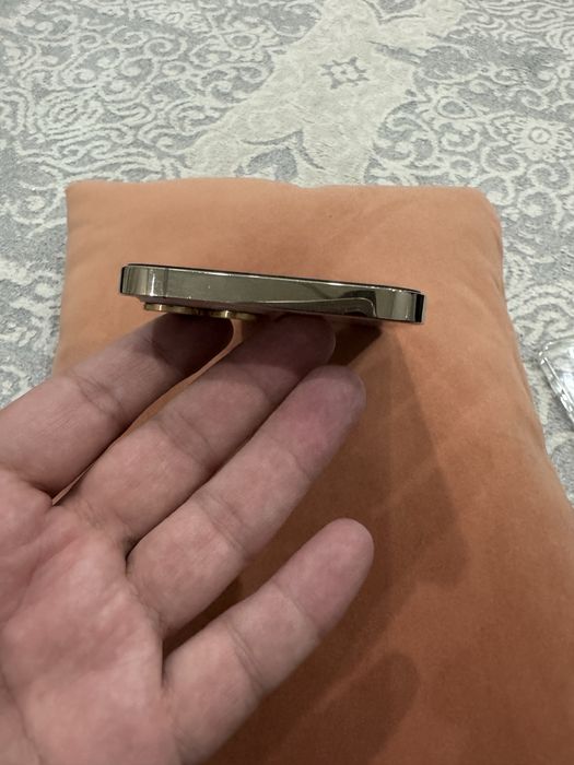 Apple IPhone 12pro max. 256GB. GOLD.