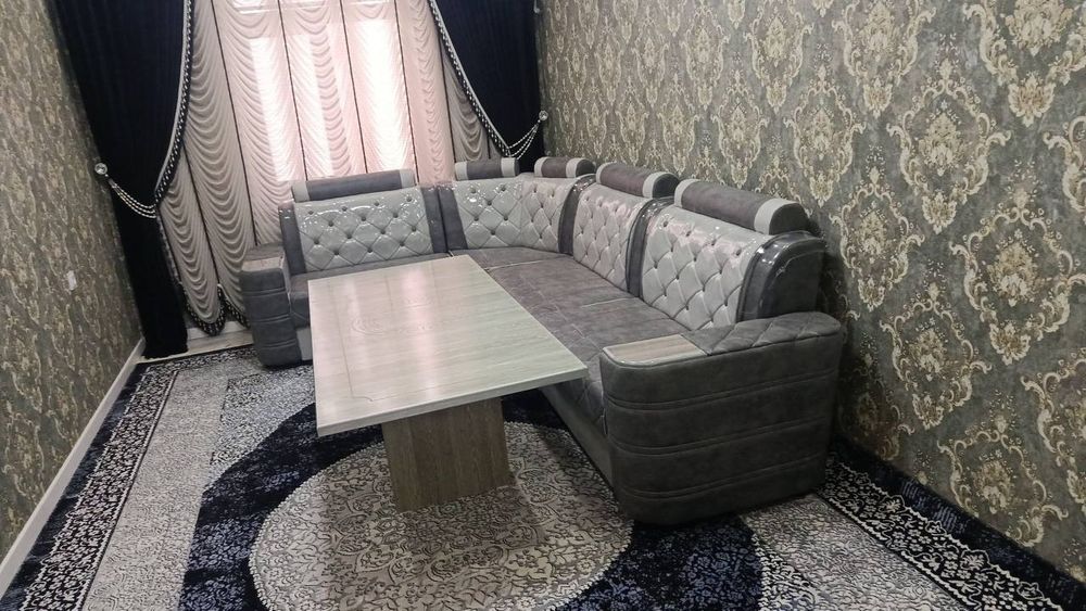 Ijaraga 2 xonalik luks uy beriladi fa siti 2 maktab oldida