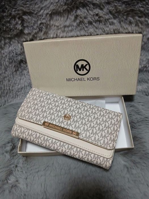 Portofele Diferite Marci *calitate premium*