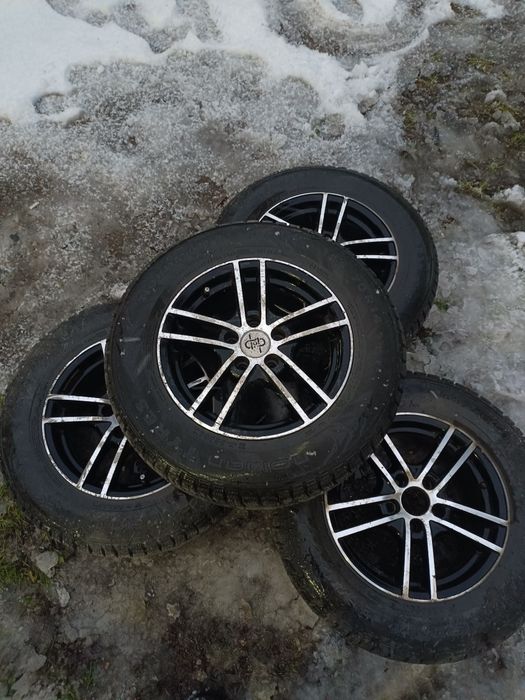 Нокиан нордман 7,с дисками