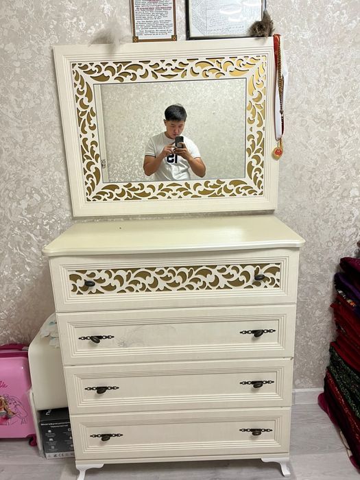 Спальний гарнитур