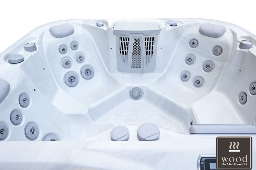 Jacuzzi Brook – 4 pers, model PREMIUM cu livrare inclusă!