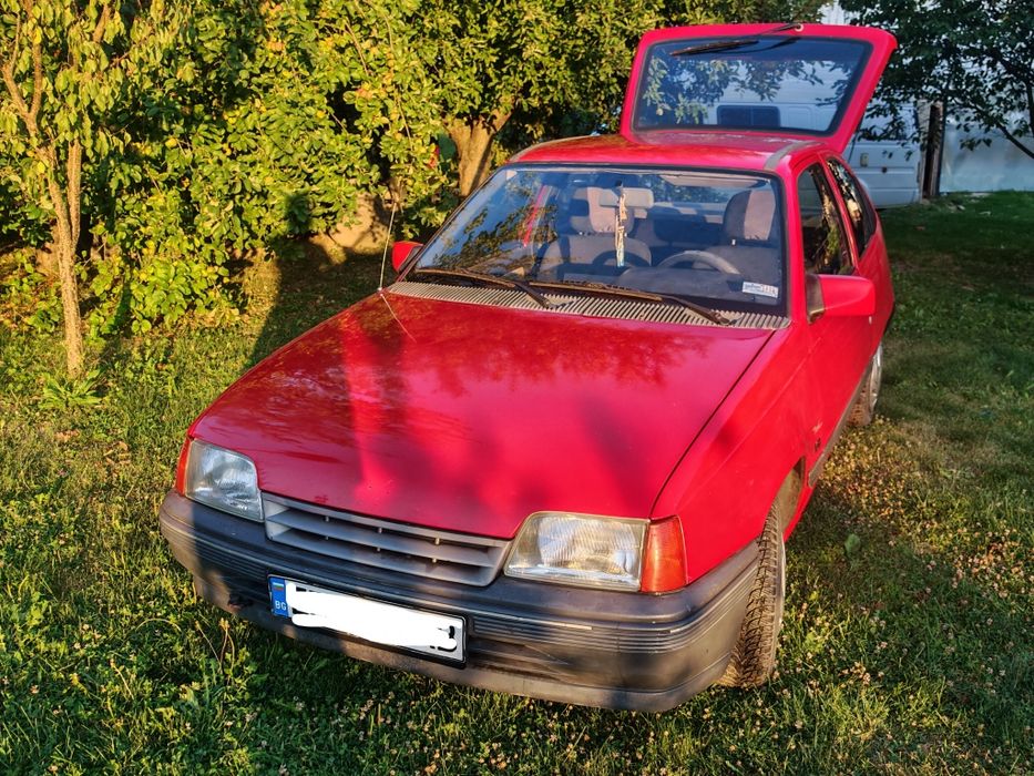 Opel Kadett E 1.4 моно