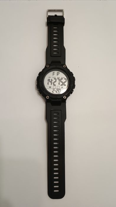 Мъжки електронен часовник