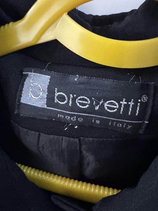 Продается женский пиджак