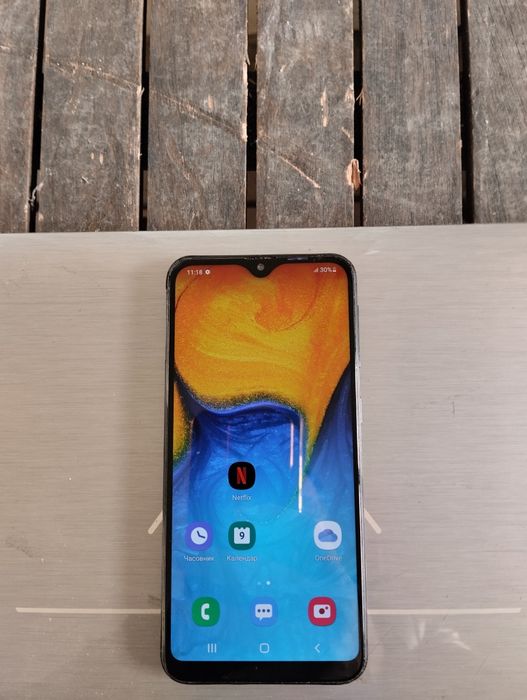 Продавам samsung A20e