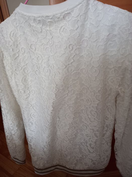 Нарядная Кофточка на замочке