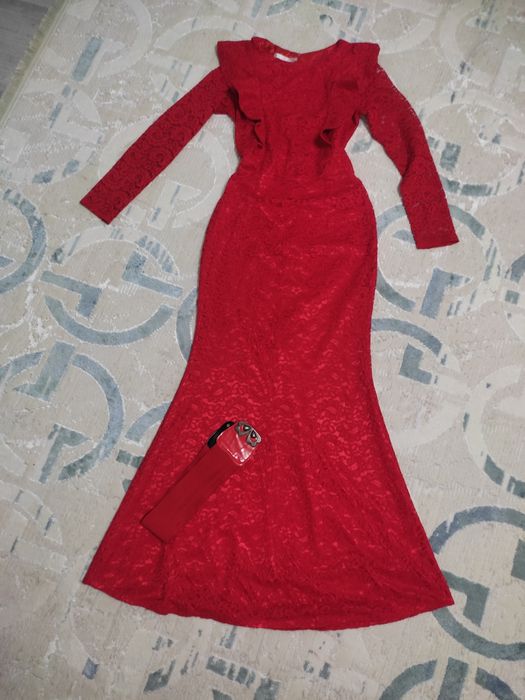 Киимдер сатылады