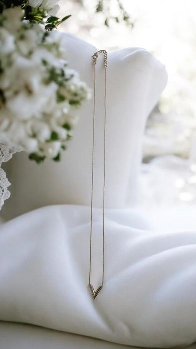 Продам золотой цепочка проба 585 2.03грамм цена 3,000.000