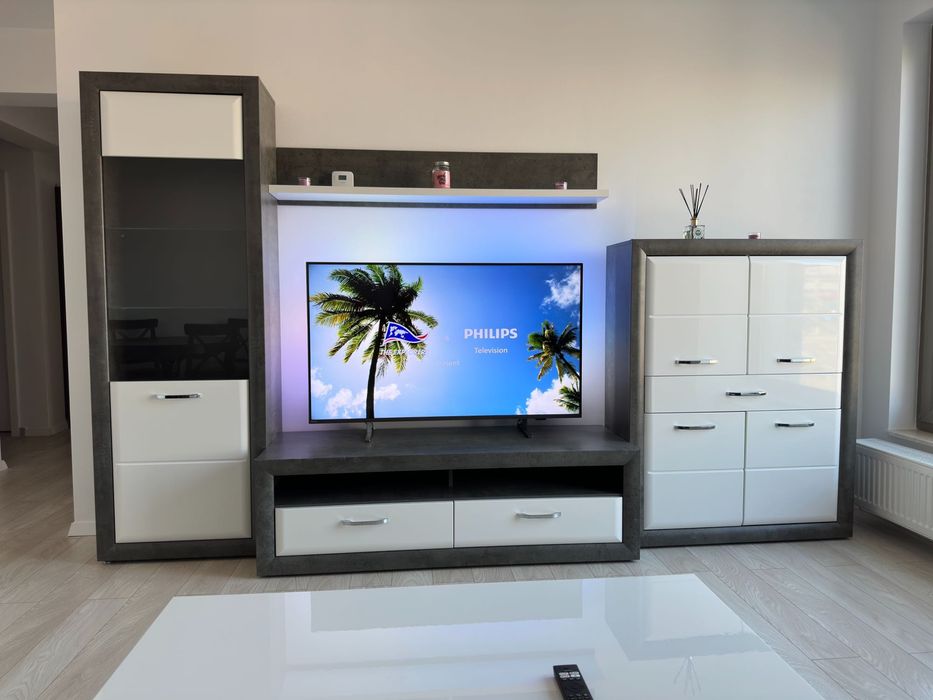 Proprietar, vand apartament cu 3 camere langa metrou Laminorului