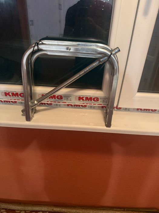 Стойка за оптични кабели ,лан,косксиален или какъвто и да е