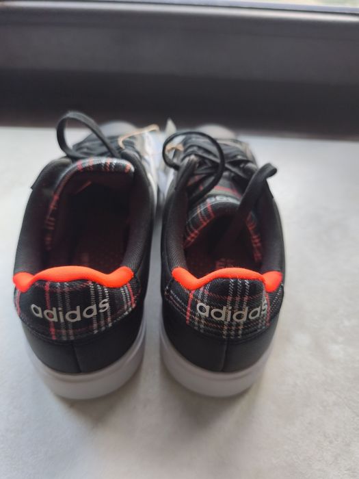 Маратонки Adidas