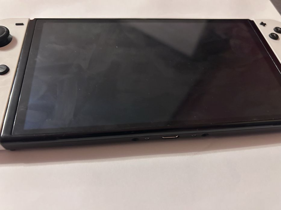 Nintendo Switch One.