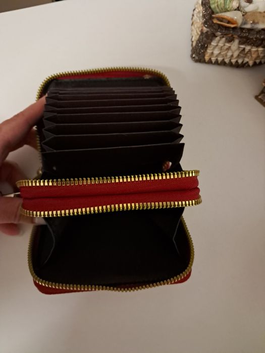 Дамско   портмоне