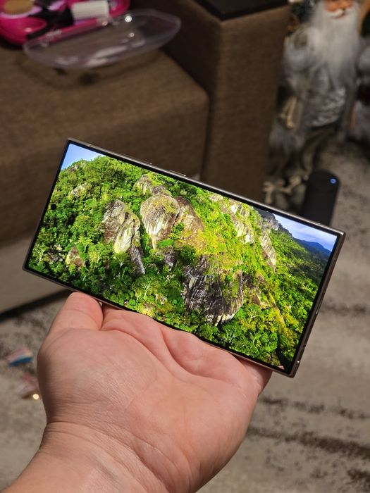 Samsung S24 Ultra, memorie 512GB, 12GB RAM, ca nou, in garantie