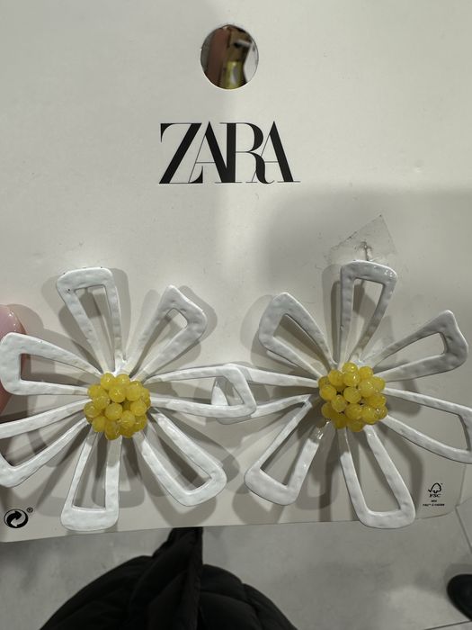 Cercei Zara tip floare