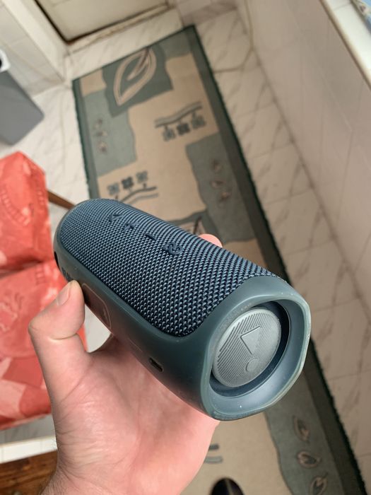 JBL Flip 5 тонколонка