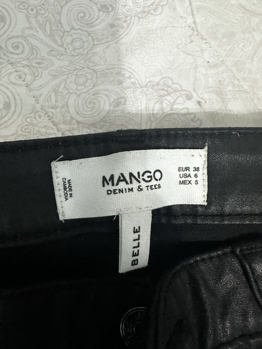 Черные skinny джинсы mango