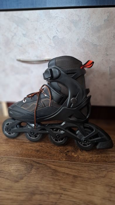 Vand role Oxelo noi pentru copii mărimea 35-38 (mărimea e reglabila)