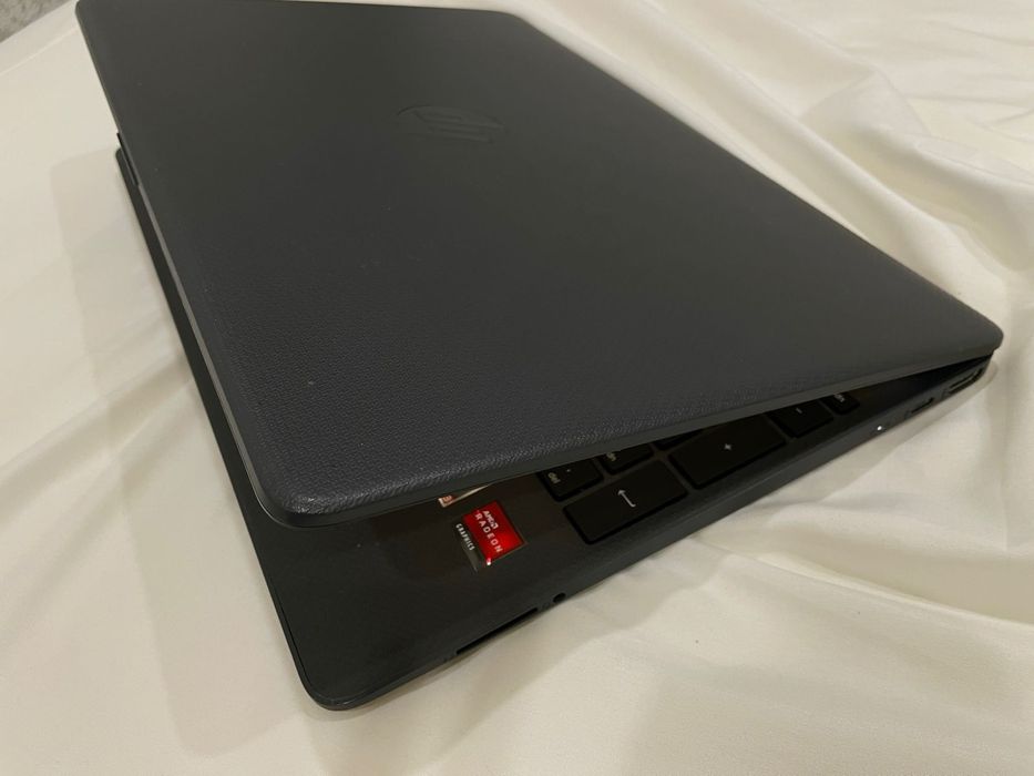 Ноутбук hp в отличном состоянии