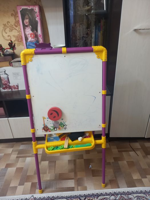 Продаю новый с буквами