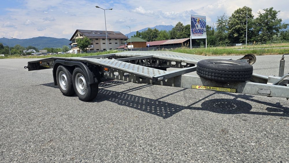 Platforma 2.7 T An 2024 Mai 4.5 m cu 2.10 Persoană Fizică Echipare ALKO