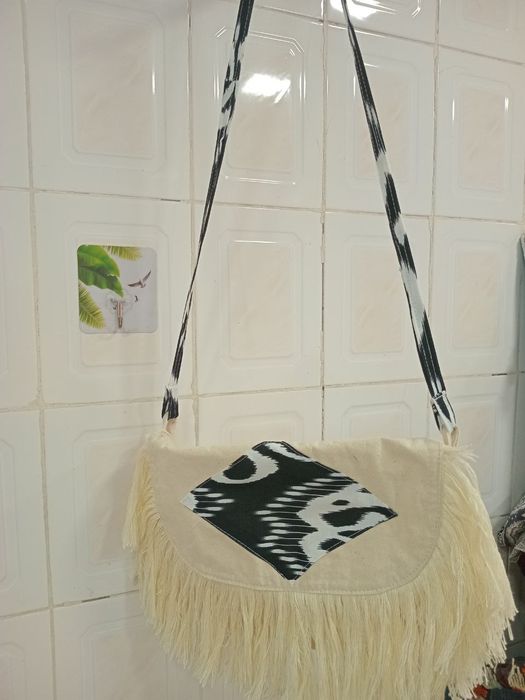 Сумка сотилади 80 минг