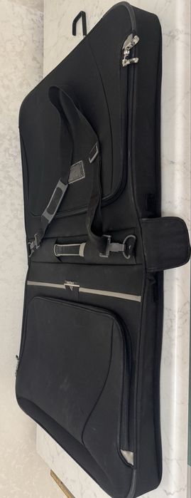 Аксесуар . Сумка дорожная.