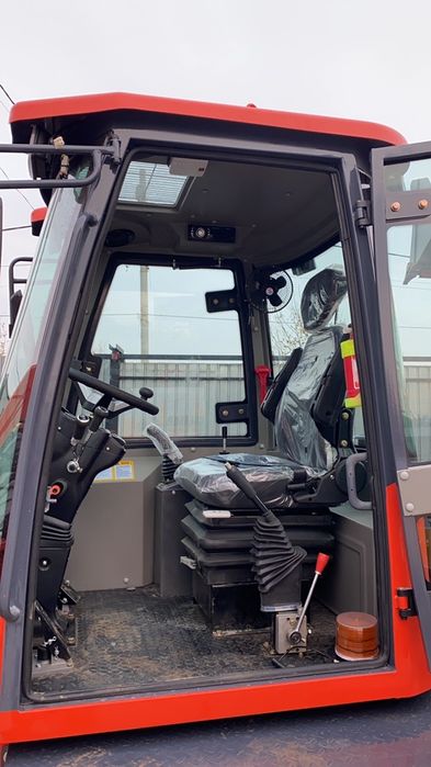 Vola Incarcator frontal NOU 1500KG Garantie si service!