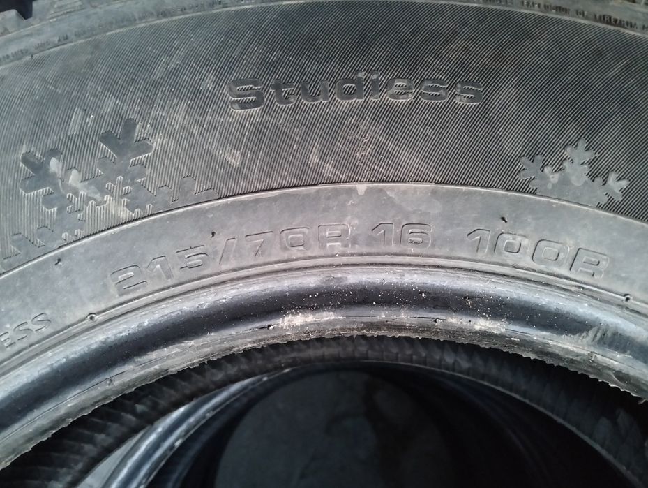 Шина 215/70/16  бу