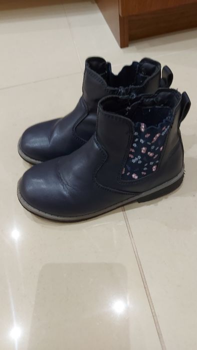 Боти и ботуши за момиче  28 ,29,30.31  номер