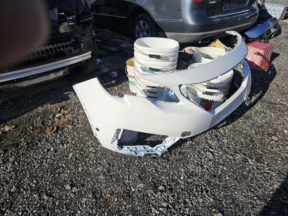 Предна броня за пежо 5008