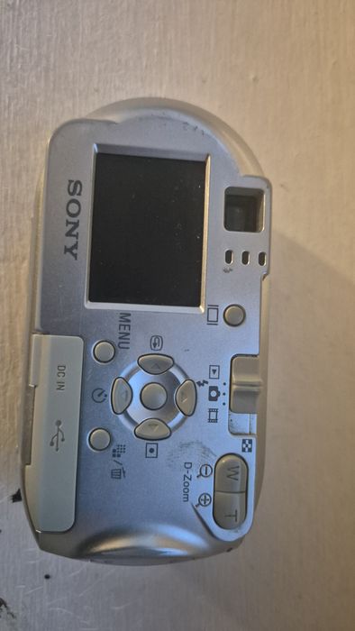 Aparat photo sony cyber 4.1 megapixels nefuncțional
