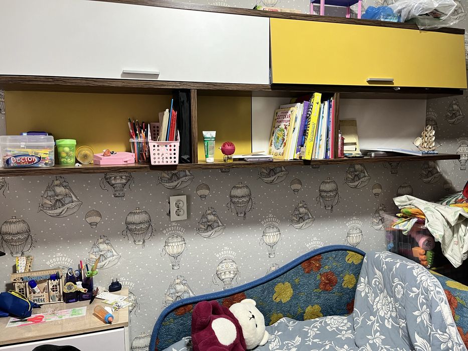 Продам шкаф и полку детскую!