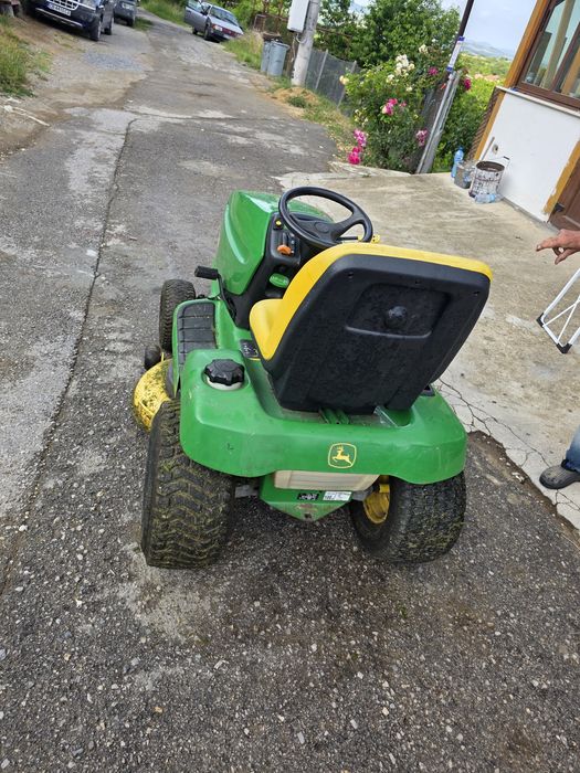 Тракторна косачка John Deere LT160 – Хидростат